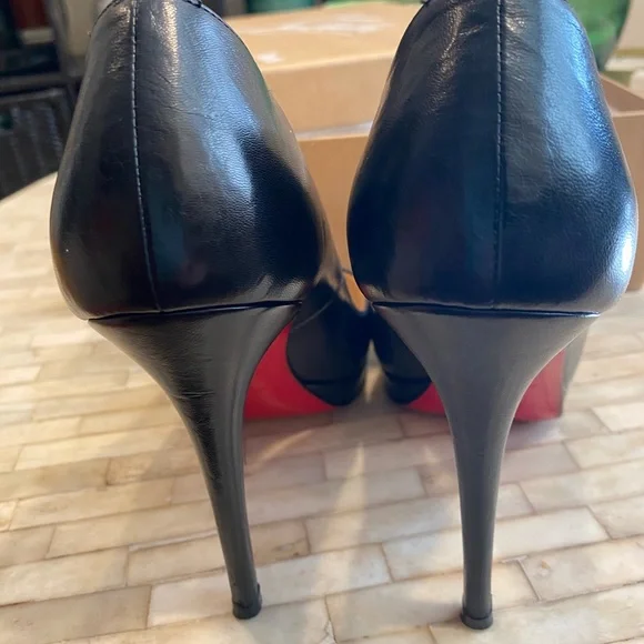 Christian Louboutin Yolanda 120 Black kid leather heels 38.5